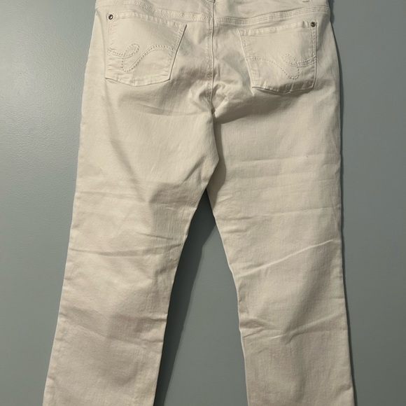 White jean in size 14  never worn - Picture 2 of 5